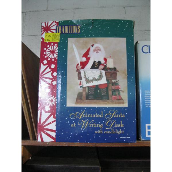 ANIMATED SANTA AT THE WRITING DESK