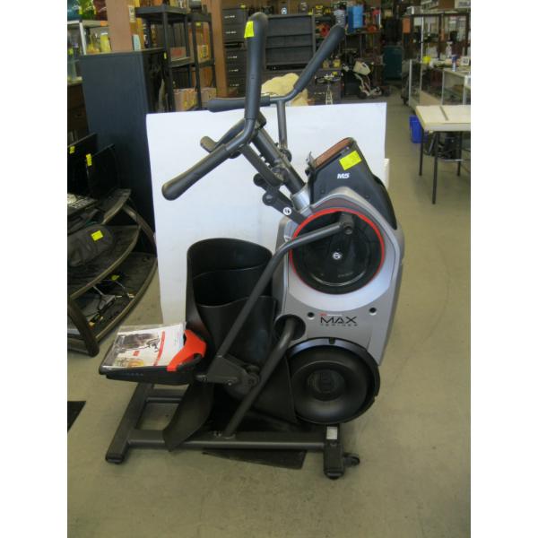 BOFLEX MAX TRAINER W/BOOK & ACCESS.
