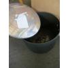 Image 2 : BOX W/ASST. ALUMINUM POTS & FRY PAN