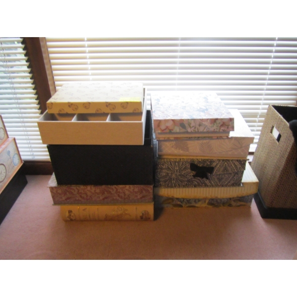 DECORATIVE BOXES