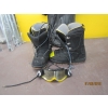 Image 4 : SNOWBOARD IN BAG W/BOOTS & GOGGLES