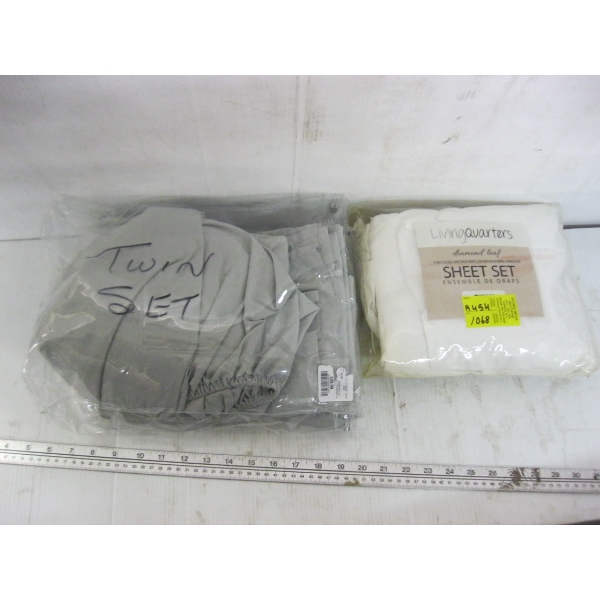 2 TWIN SHEET SETS 