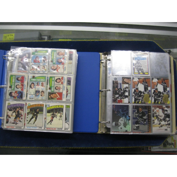 2 BINDERS OF HOCKEY CARDS