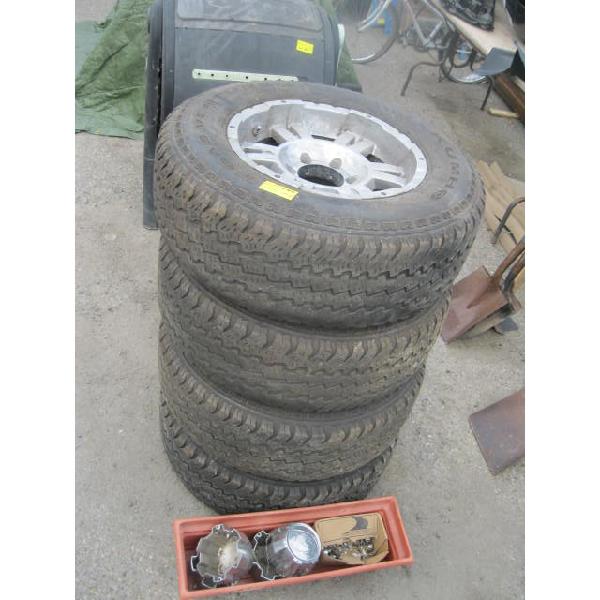SET OF 4 ION ALLOY RIMS & P245/70R16 TIRES