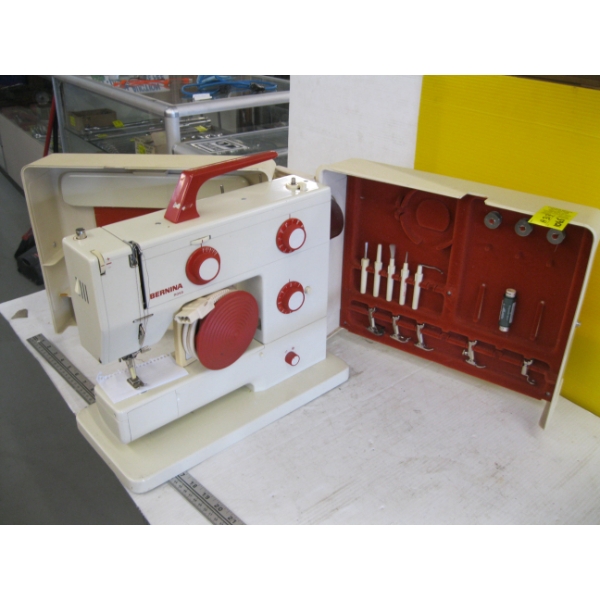PORTABLE SEWING MACHINE - BERNINA