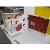 Image 1 : PORTABLE SEWING MACHINE - BERNINA