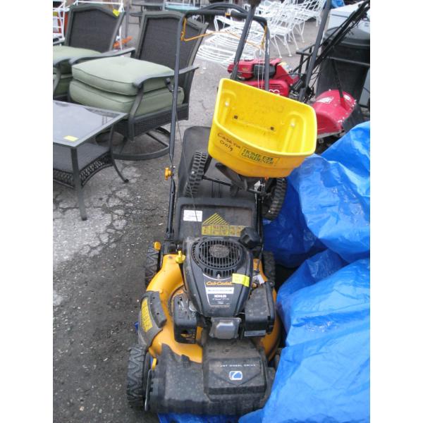 CUB CADET XT FRONT WHEEL DRIVE REAR BAGGER MOWER & FERTILIZER SPREADER