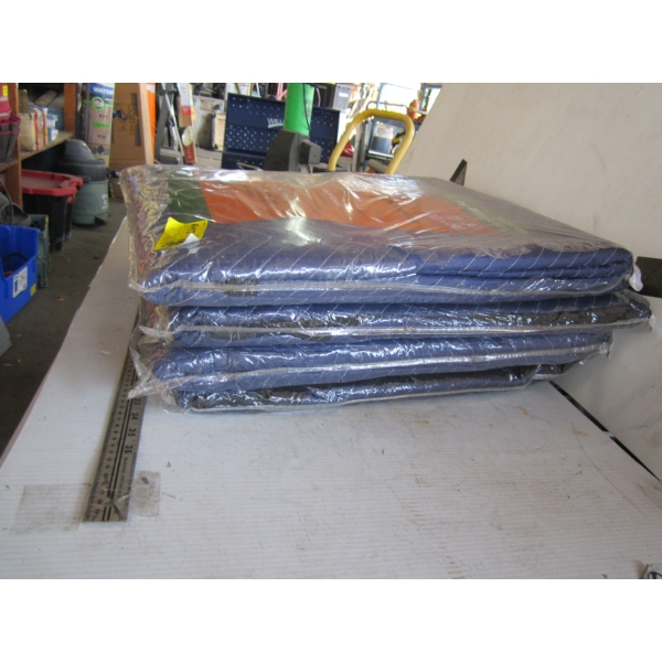 4 NEW PREMIUM  MOVING BLANKETS