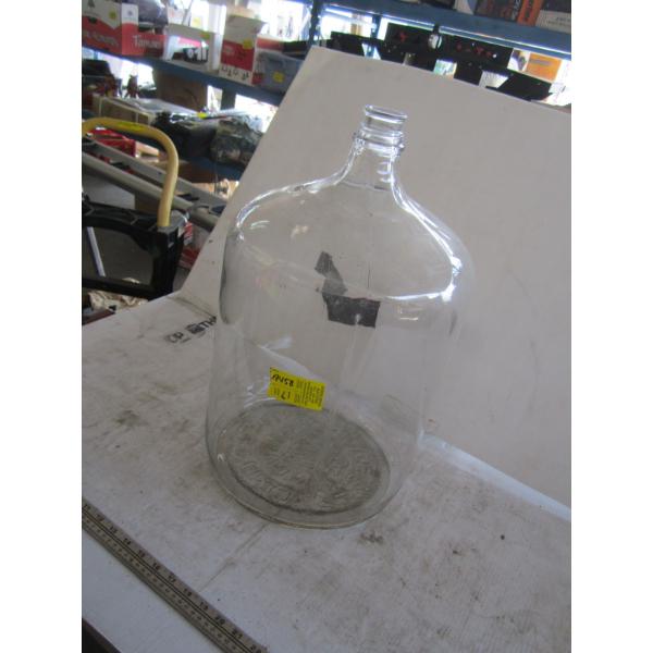 GLASS CARBOY