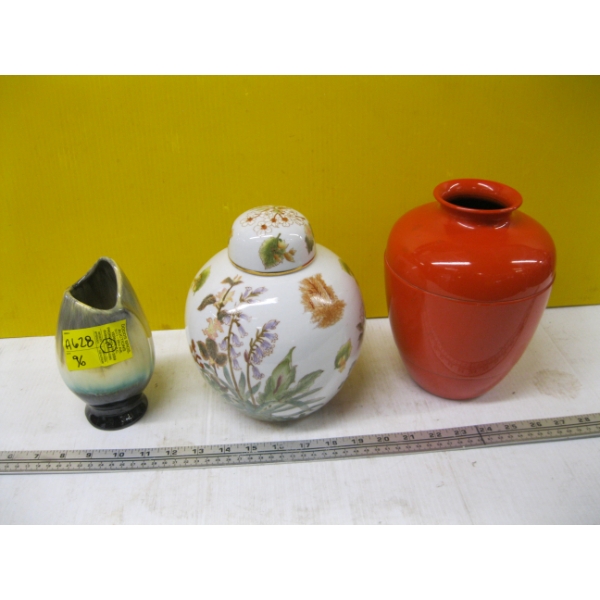 2 VASES & LIDDED JARDINIERE