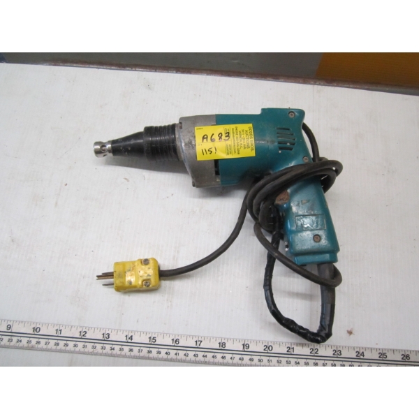 MAKITA DRYWALL GUN