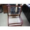 Image 3 : END TABLE DISPLAY CASE