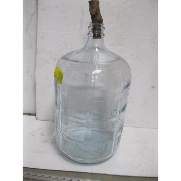 GLASS 5 GALLON CARBOY