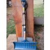Image 1 : BUNDLE OF GARDEN TOOLS, SNOW SHOVEL, FORK, ETC.