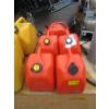 Image 1 : 5 GAS FUEL CANS