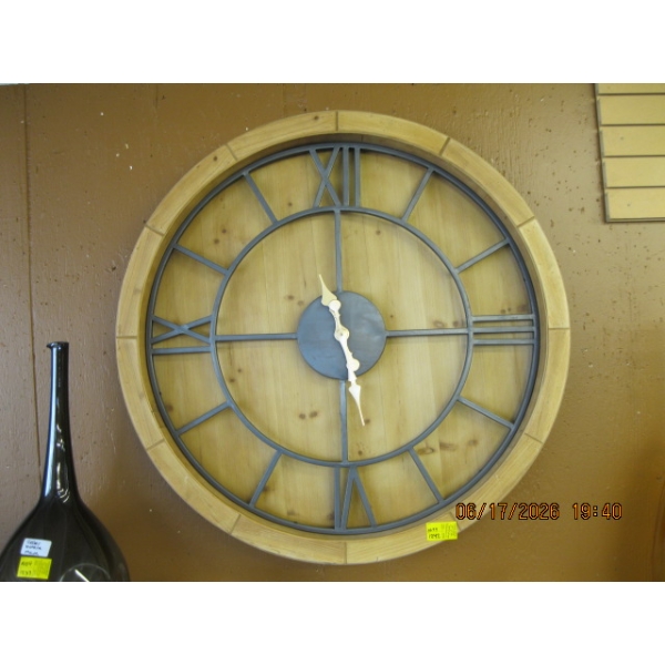 LG. WOOD & METAL WALL CLOCK
