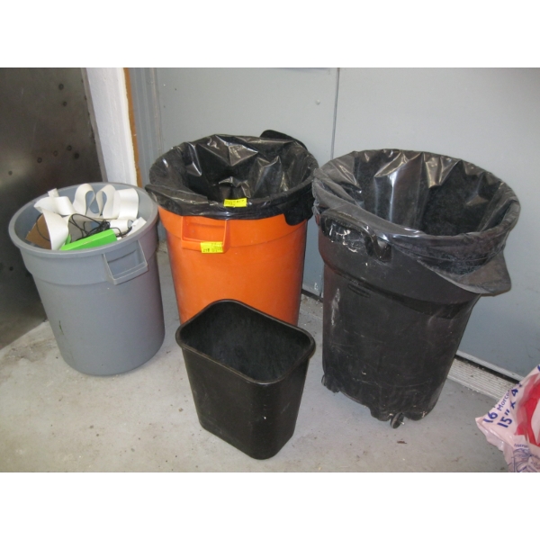 3 GARBAGE CANS