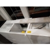 Image 3 : WHITE 3 PIECE VANITY CABINET