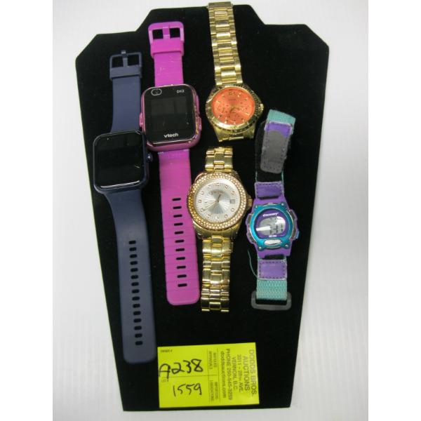 BAG OF WATCHES & SMART WATCHES