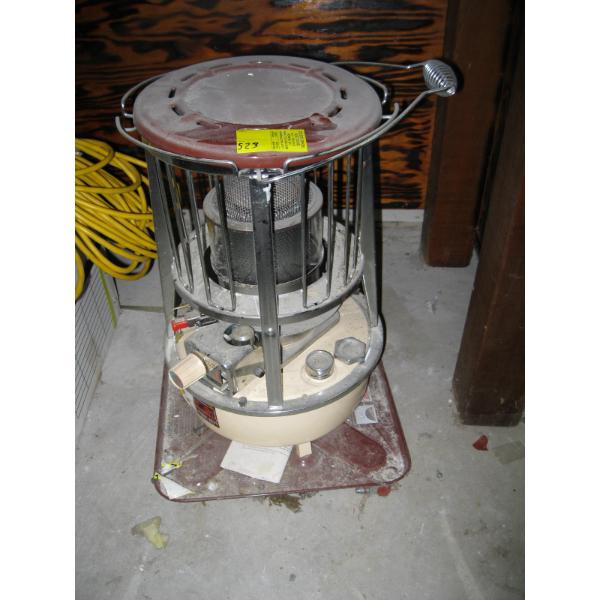 KEROSENE SPACE HEATER