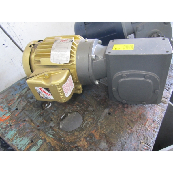 GEAR REDUCTION UNIT, 460V, 1HP, 3 PHASE POWER, 50 TO 1 GEAR RATIO