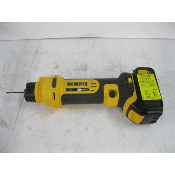 DEWALT 20V CORDLESS CUTOUT TOOL W/BATTERY, NO CHARGER