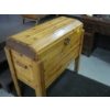 Image 2 : CEDAR TRUNK ON STAND