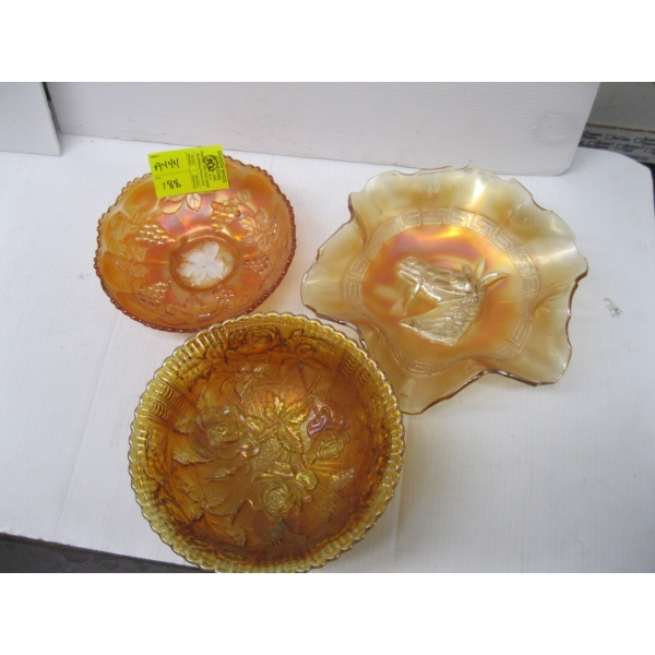 3 PIECES OF CARNIVAL GLASS