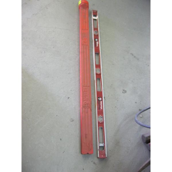 EMPIRE LEVEL CASE W/4' BENCHMARK LEVEL
