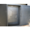 Image 2 : 3 DOOR METAL CABINET