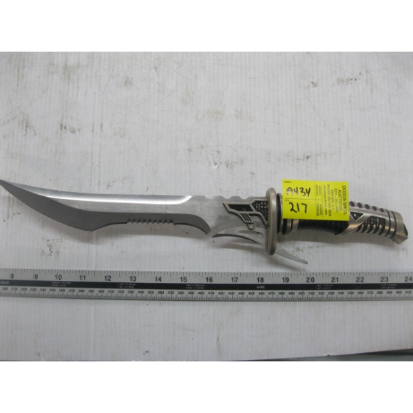 LG. METAL HANDLE UNIQUE KNIFE