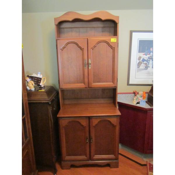4 DOOR DISPLAY CABINET