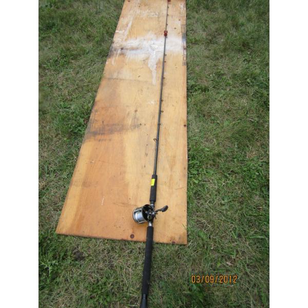 PENN FISHING REEL W/ROD