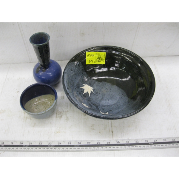 2 POTTERY BOWLS & A POTTERY VASE