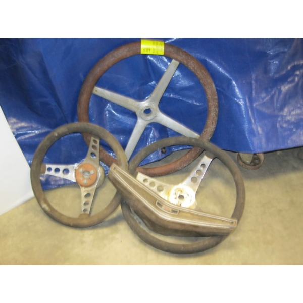 3 STEERING WHEELS & COVER