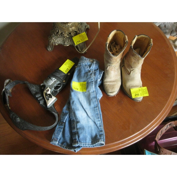 PLASTIC GUN HOLSTER W/TEXAN JR. CAP GUN & PAIR OF BOOTS & COVERALLS