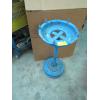 Image 2 : BLUE METAL ROUND TOP STAND