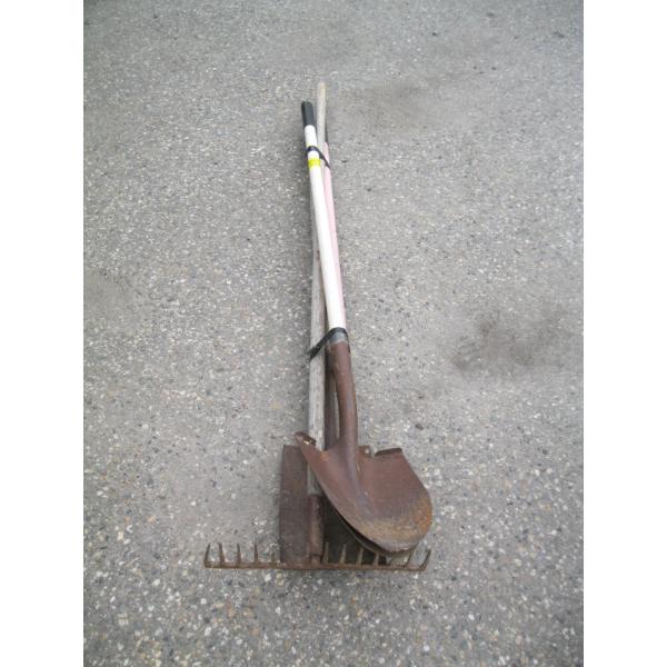 BUNDLE OF SHOVELS & A RAKE
