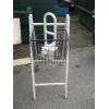 Image 1 : DOUBLE SIDED BASKET STAND W/BATHTUB HANDLE