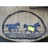 Image 4 : DECORATIVE ITEMS: WALL HANGING, PICTURE, SHELF