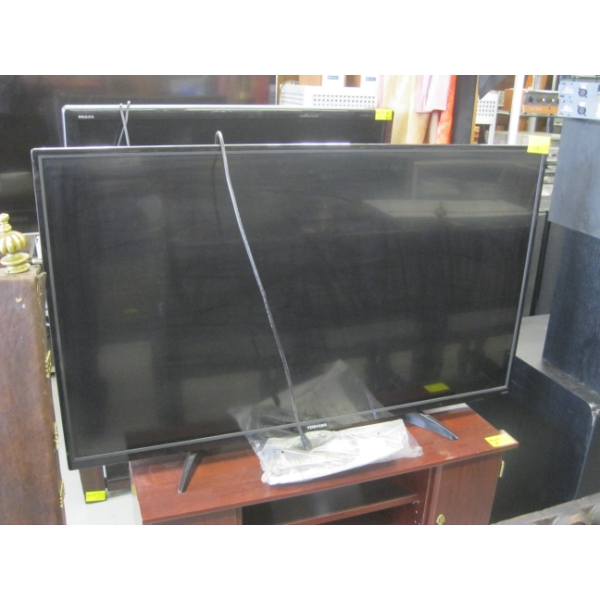 TOSHIBA 46" TV W/REMOTE