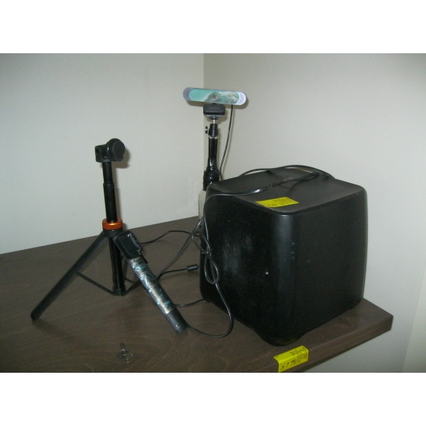 COMPUTER SPEAKER, CAMERA, TRIPOD STAND