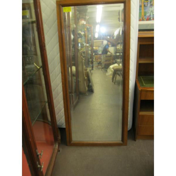 FRAMED BEVEL EDGE MIRROR