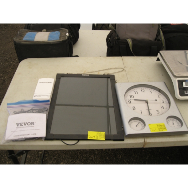 VEVOR LIGHTED FLUORESCENT MARKER SIGNBOARD & BATTERY OPERATED CLOCK