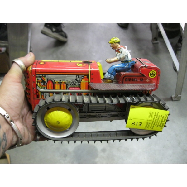 MARKS DIESEL 12 TIN TRACTOR