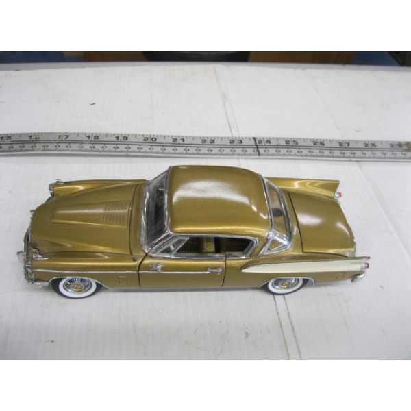 1957 STUDEBAKER GOLDEN HAWK DIECAST CAR