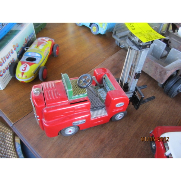 TIN FORKLIFT