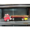 Image 2 : 2 VINTAGE TRUCKS - LOGGING TRUCK & FLATBED