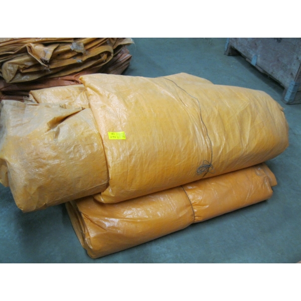 2 INSULATED TARPS