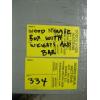 Image 3 : WOOD STORAGE BOX W/ASST. WEIGHTS & BAR